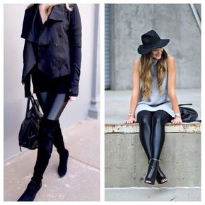 Carbon 38 Takara leggings in black